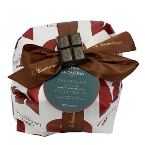 Artisan panettone with chocolate cream